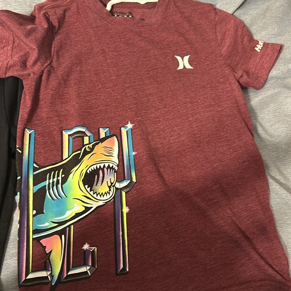 Hurley bundle - Picture 4 of 4